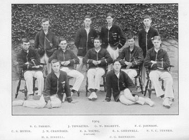 S09 Uniform 1904 4