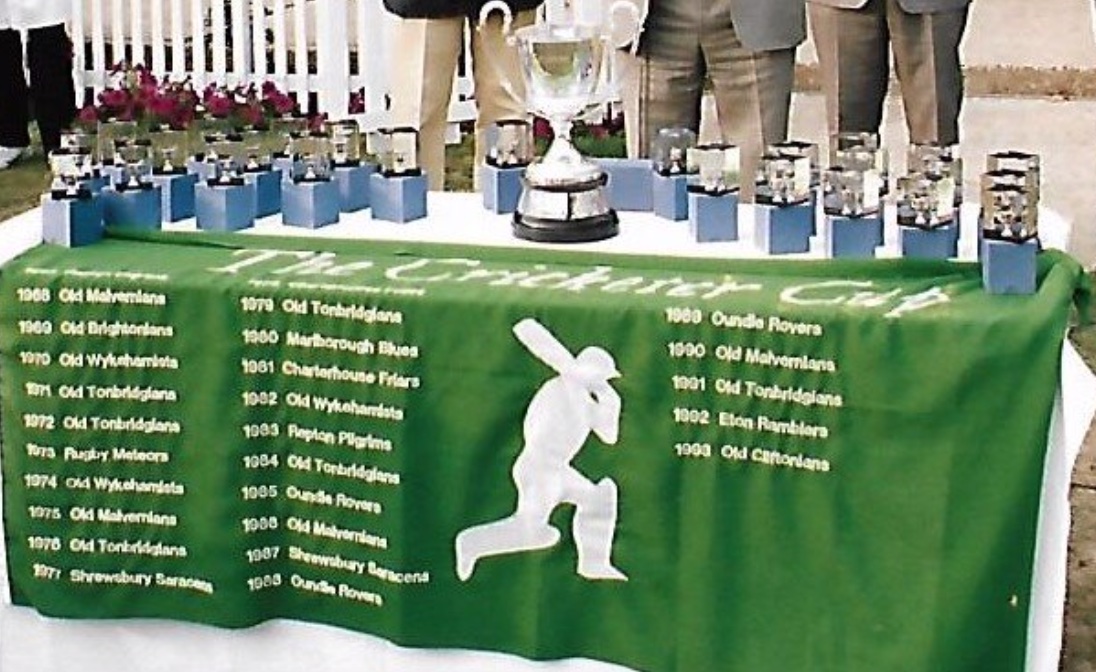 Cricketer Cup Flag